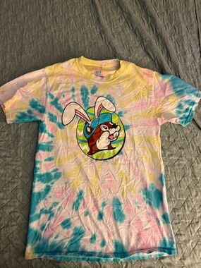 Buc-ees Easter Graphic Tee